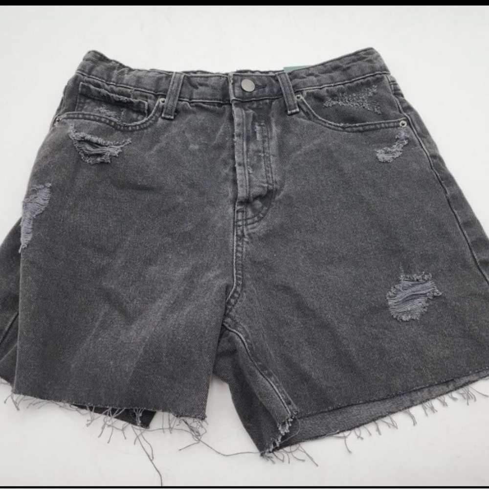 Wild Fable Women’s High-Rise Cutoff Jean Shorts